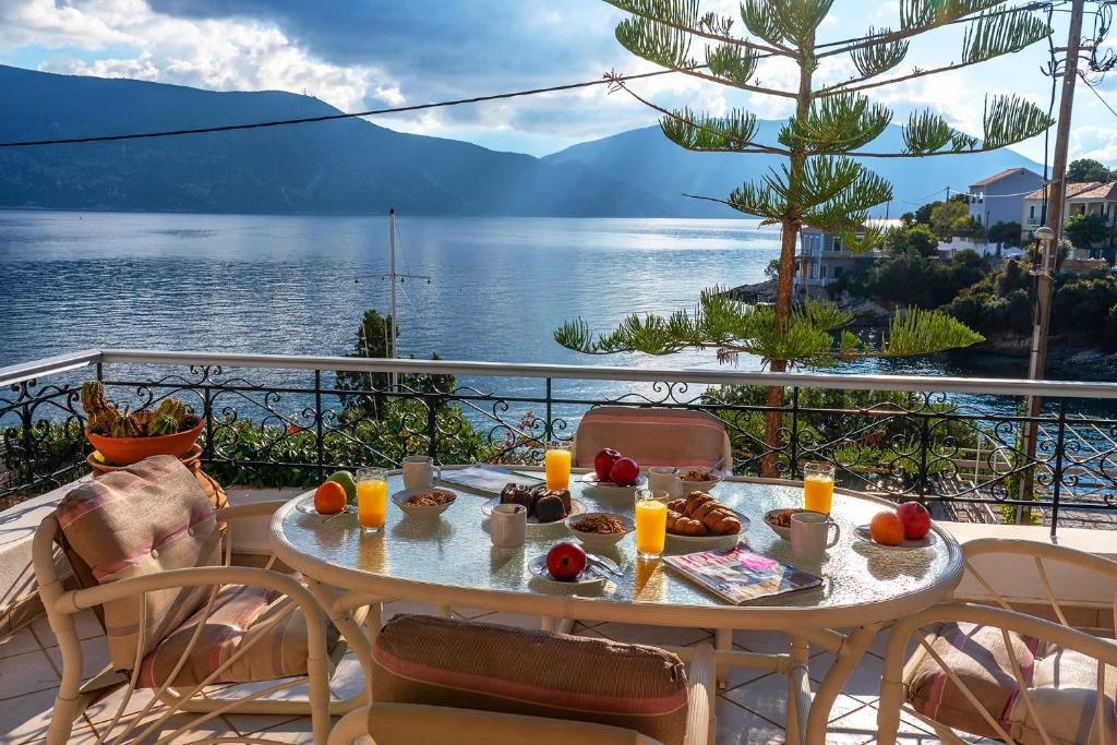 Kefalonia Original Villas - Villa Alexander Private Beach photo 2