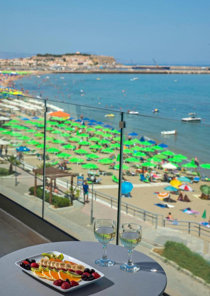 Swell Boutique Hotel photo 1