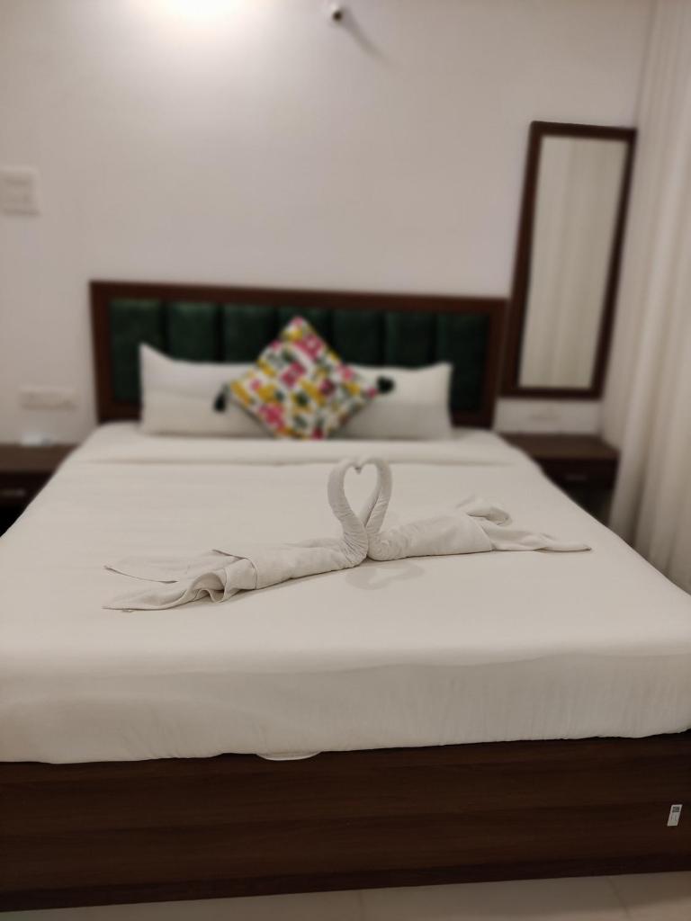 ComfyCorner - Luxurious 2-BHK Apartment photo 2