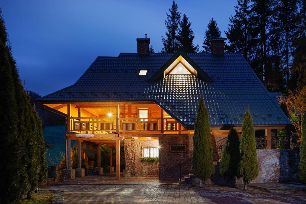 Sage_house_ua