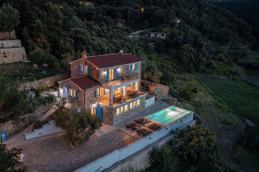 Holiday home in Supetarska Draga 33081