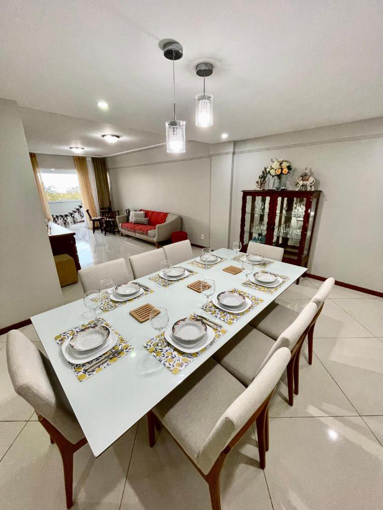 3 SUITES Vista Mar - WI-FI, PISCINA, SAUNA, ACADEMIA, GARAGEM 2 CARROS photo 2