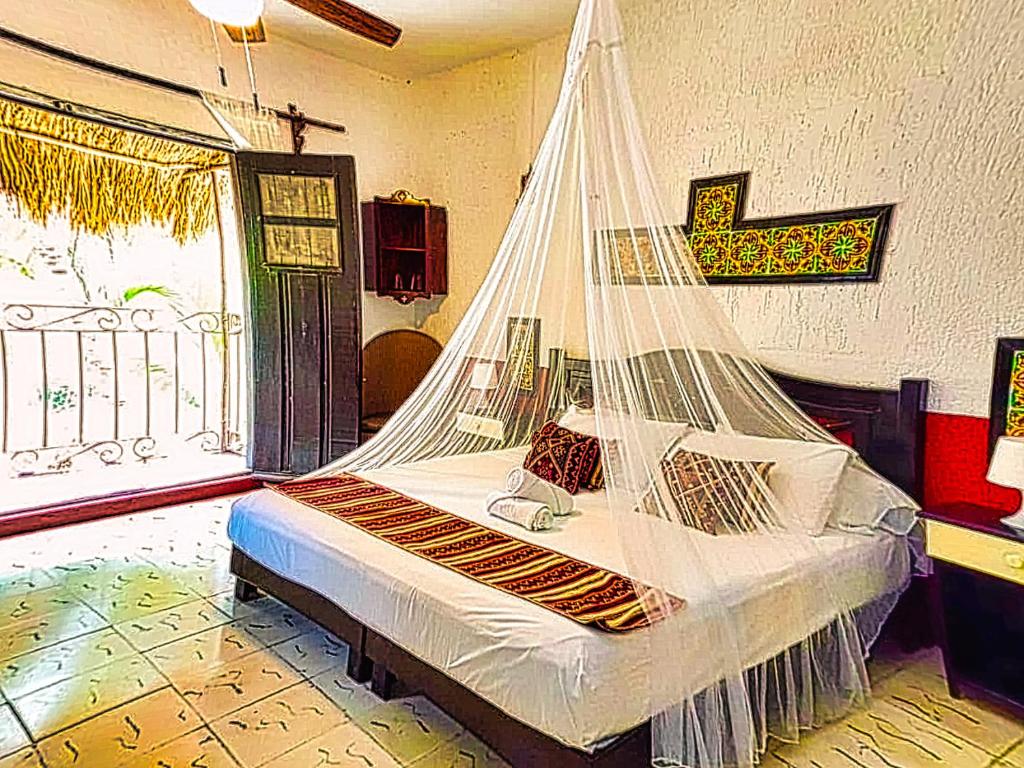 Beachfront Hacienda del Cuyo Groundfloor photo 2