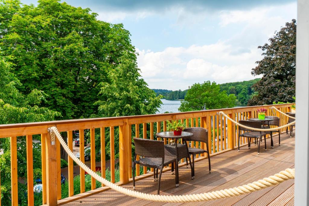 Hotel Holsteinische Schweiz am Dieksee photo 1