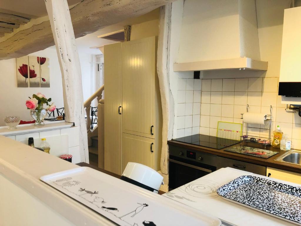 La petite Normande en ville photo 1