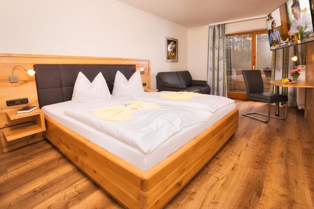 Hotel zum Hirschen photo 3
