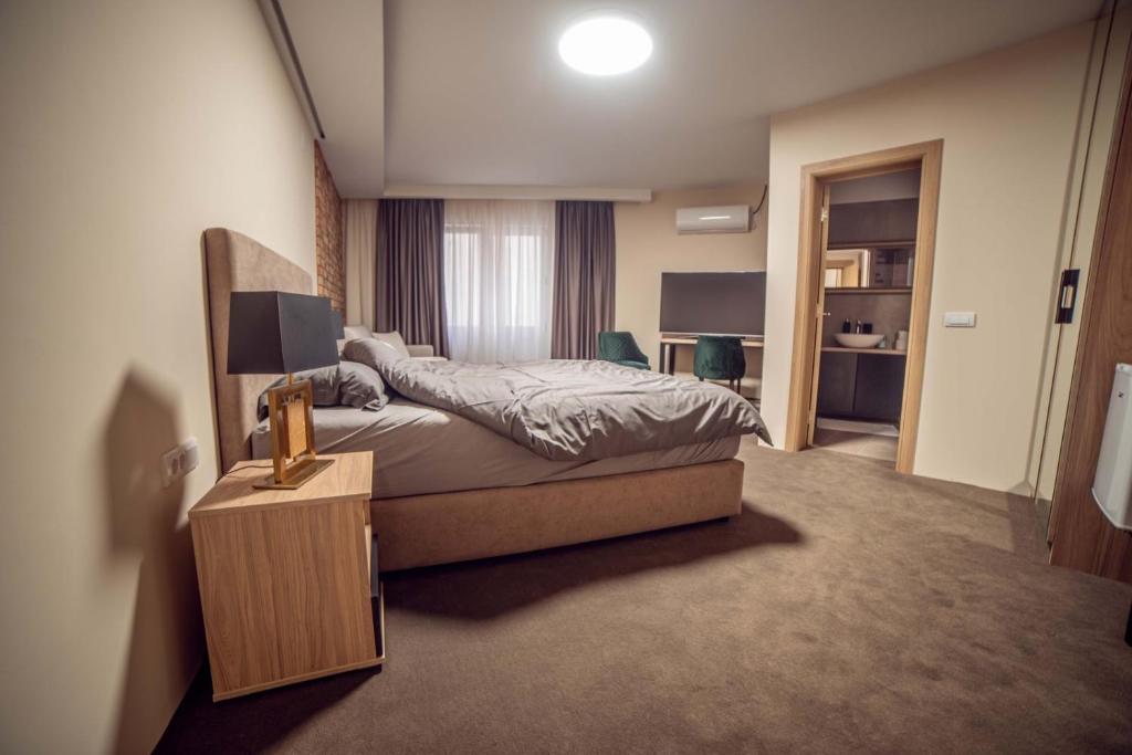 SZUR Home photo 3