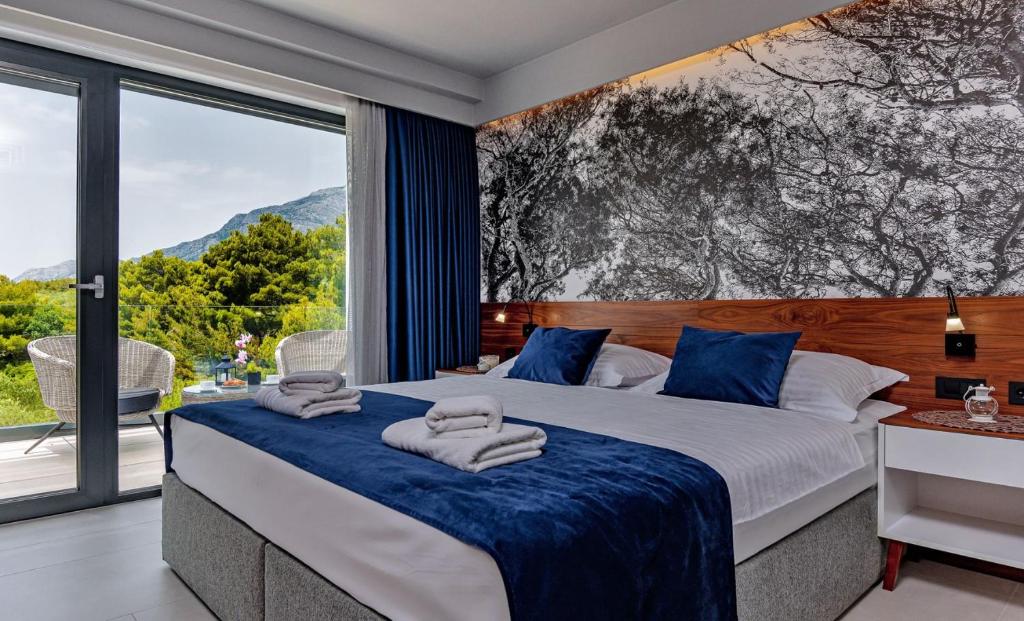 Luxury Villa Delight I Promajna with pool, gym, sauna and jacuzzi photo 3