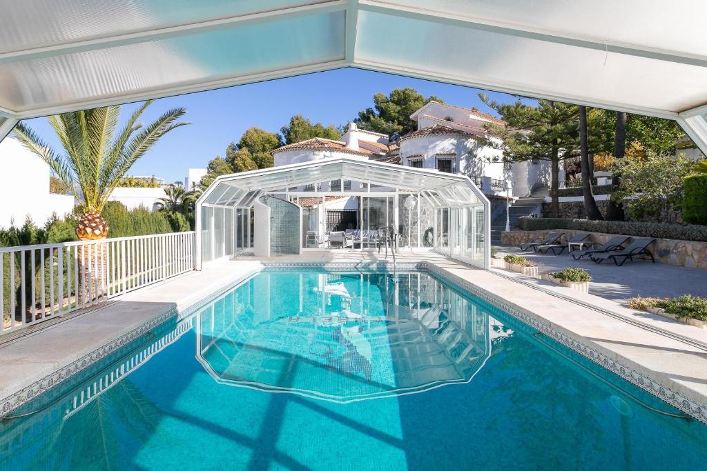 Beautiful villa for large groups photo 3