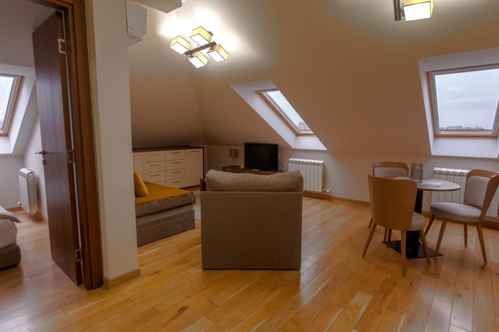 Apartman 501 photo 4