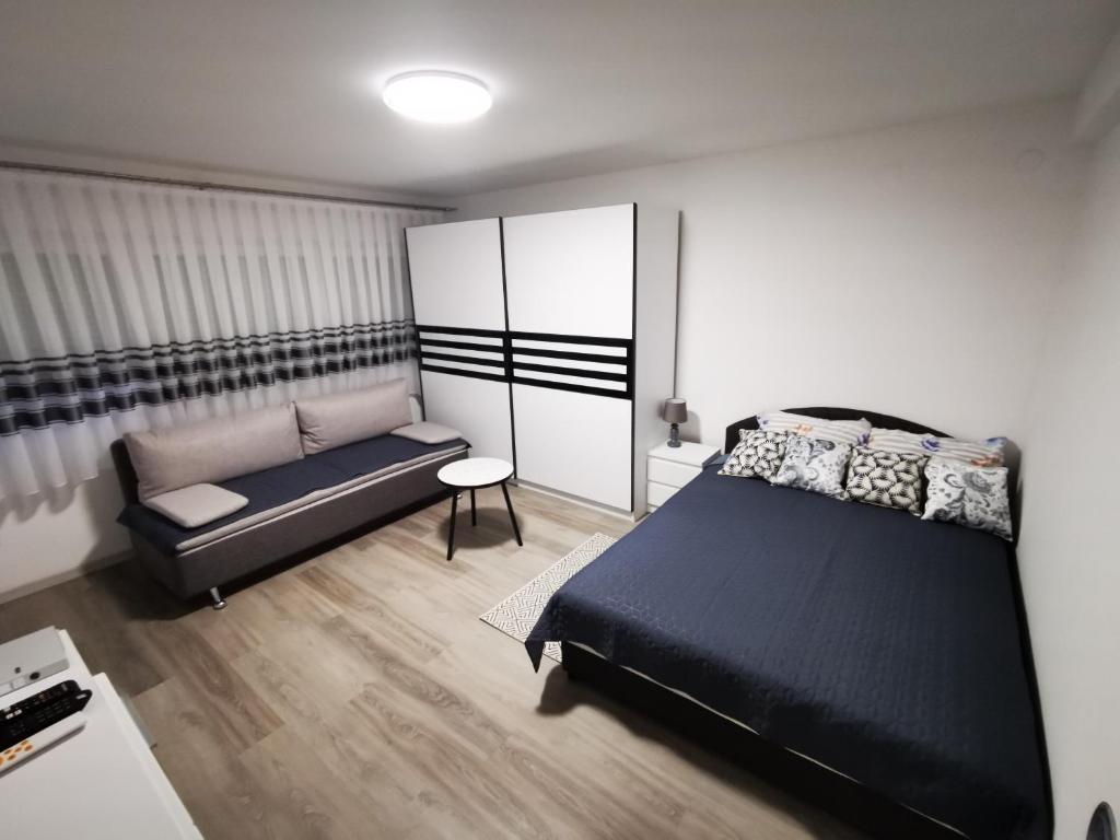 Ema Studio Apartman photo 3