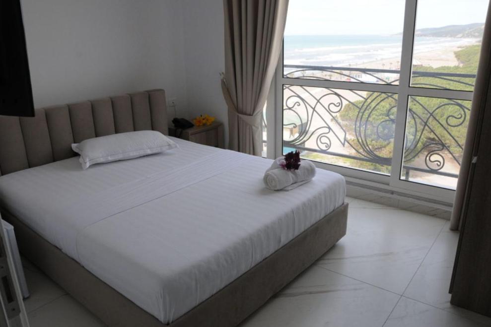 BluMare Resort photo 3