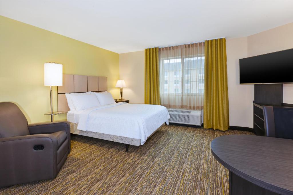 Candlewood Suites Washington North, an IHG Hotel photo 1