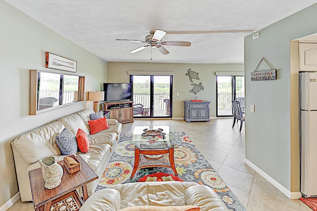 Bay Shores 417 photo 3