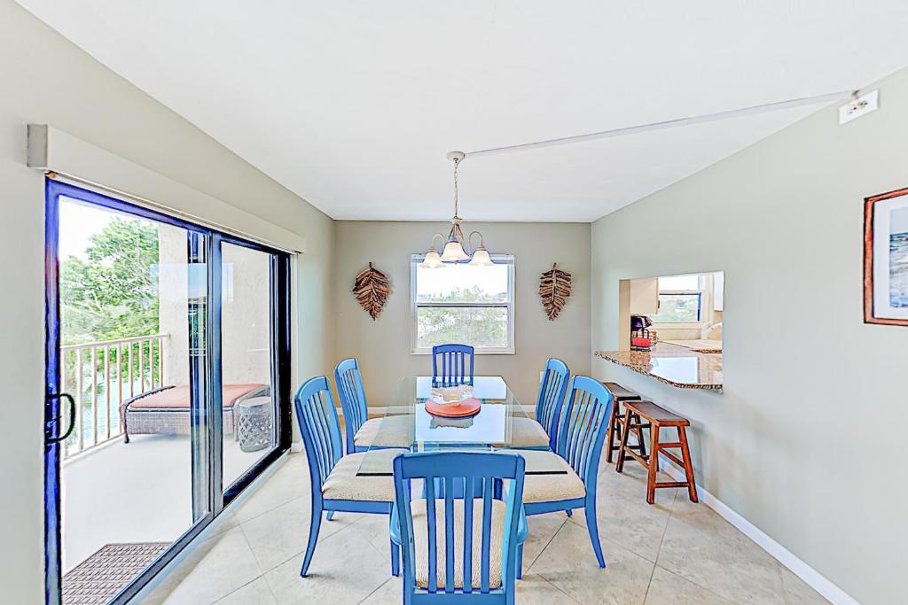 Bay Shores 417 photo 4