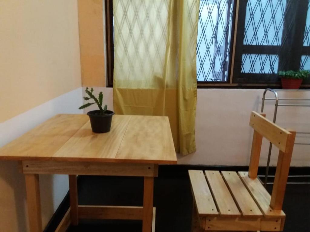 Номер (Кровать в общем 4-местном номере для мужчин и женщин), Mazz Homestay
