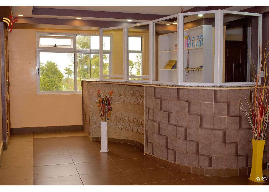 TRIPLINQ HOTEL & RESORT Meru photo 4