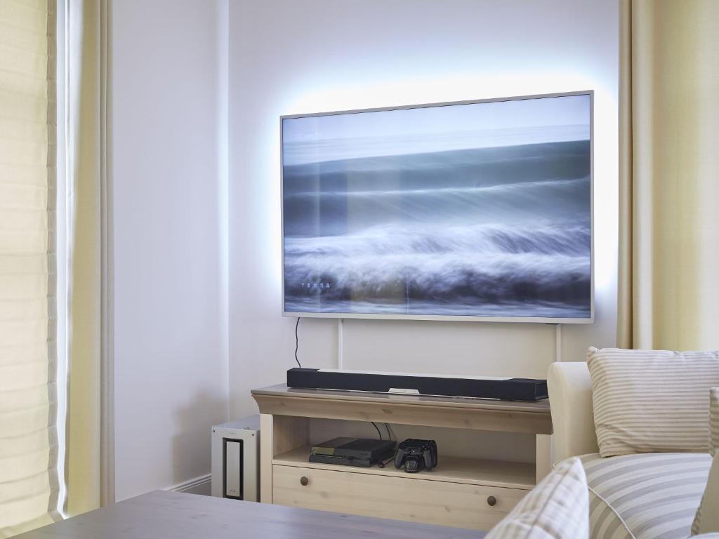 Reetland am Meer - Premium Reetdachvilla mit 3 Schlafzimmern, Sauna und Kamin F04 photo 1