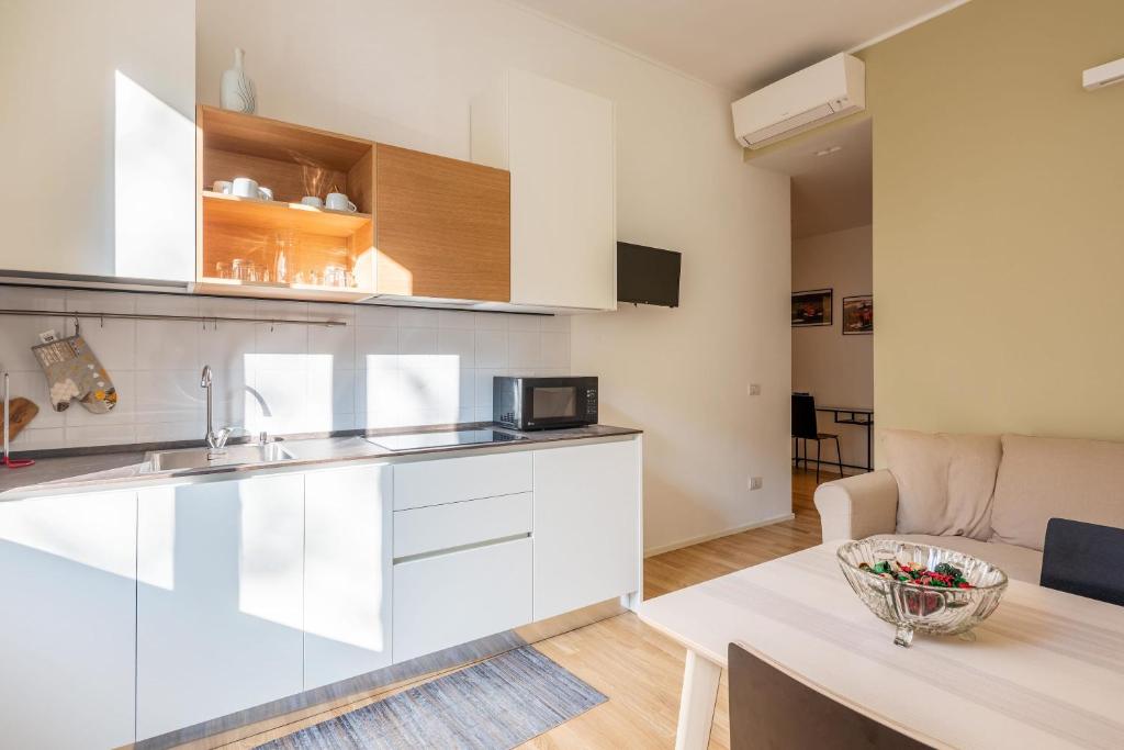 Spacious & comfortable apartment in Duomo by Easylife photo 2