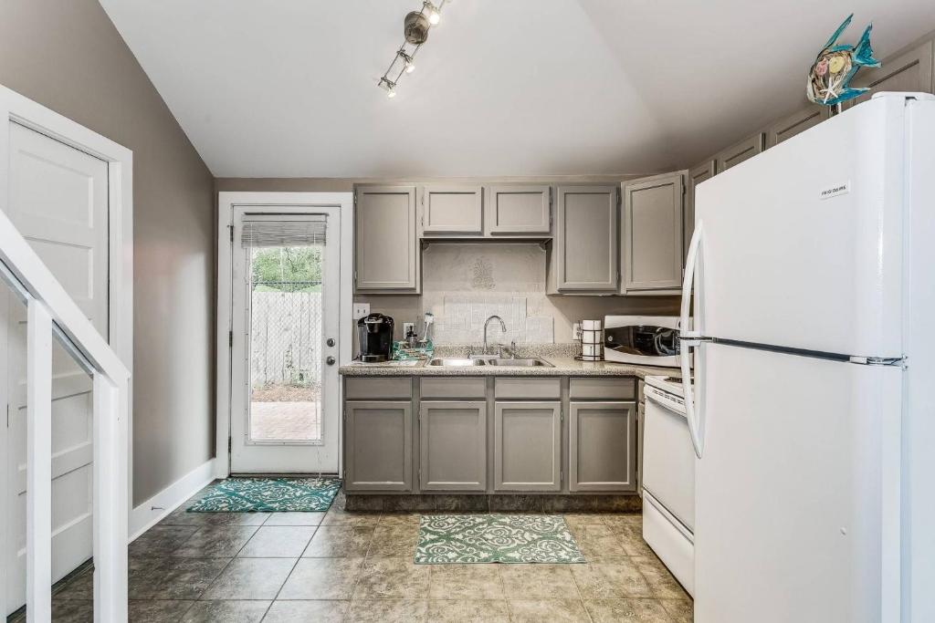 Moreno Street Loft photo 2