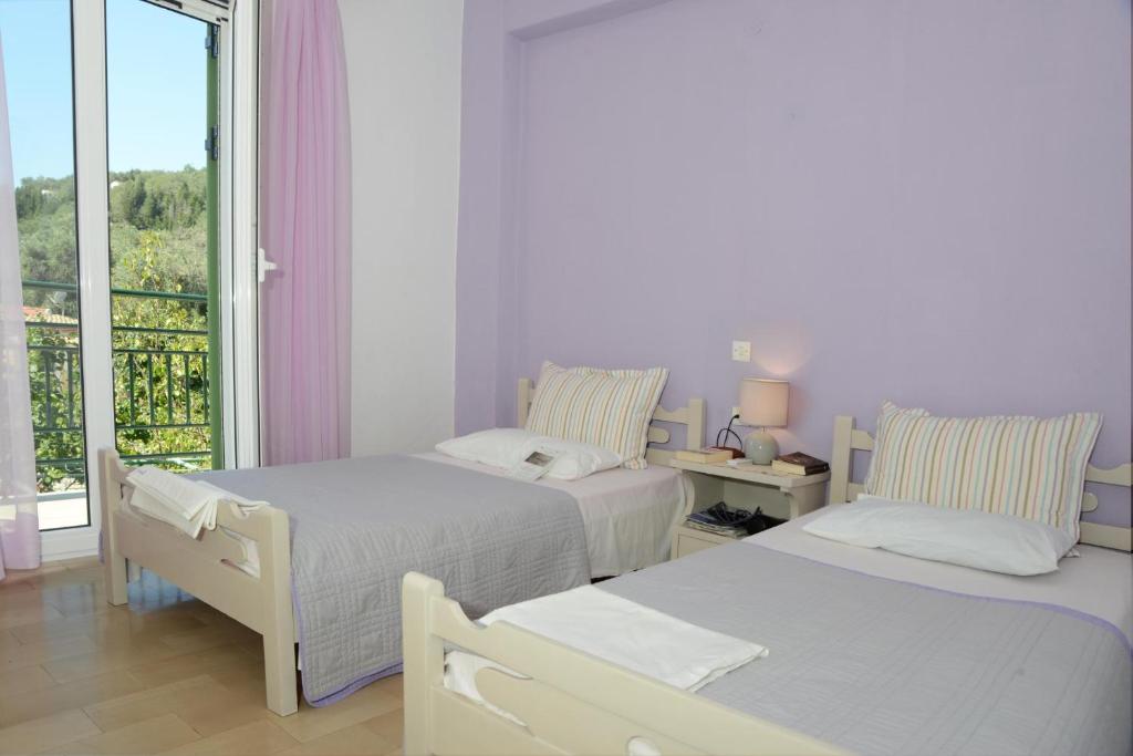 Penelope - LOGGOS APARTMENTS photo 2