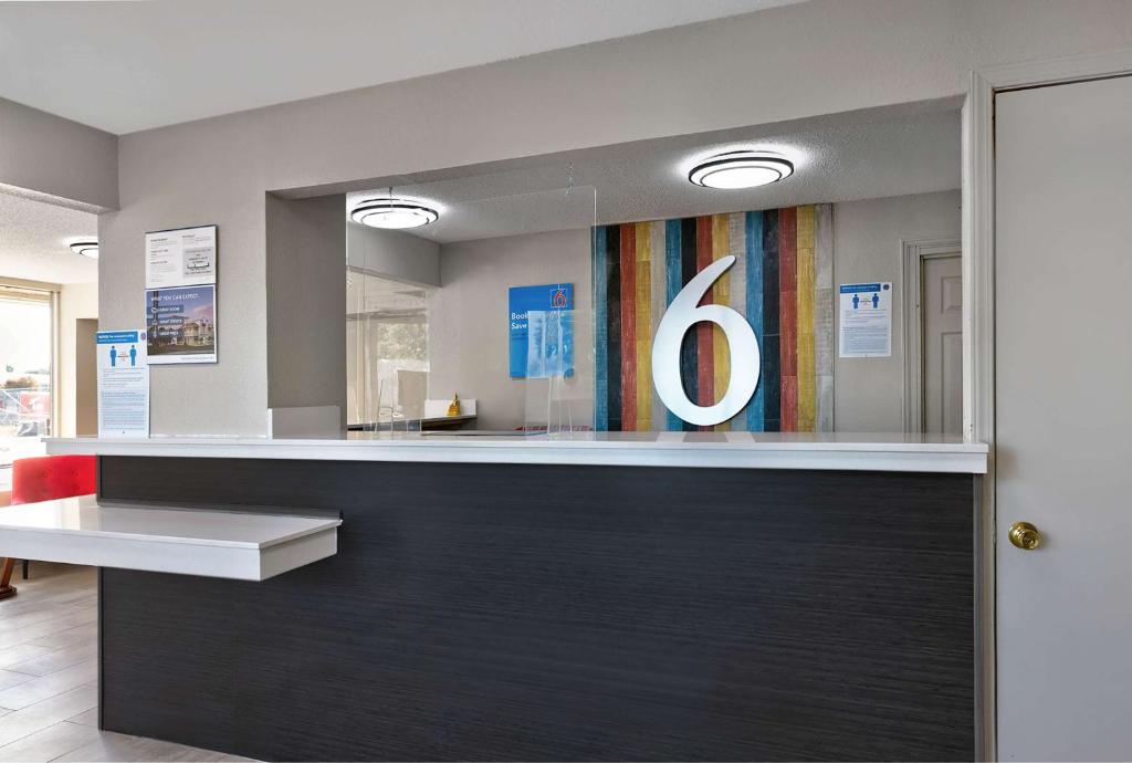Motel 6 McDonough, GA photo 1