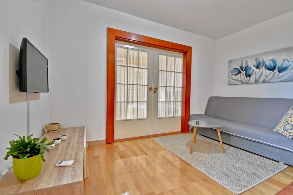 Lovely apartment few minutes from the beach photo 2