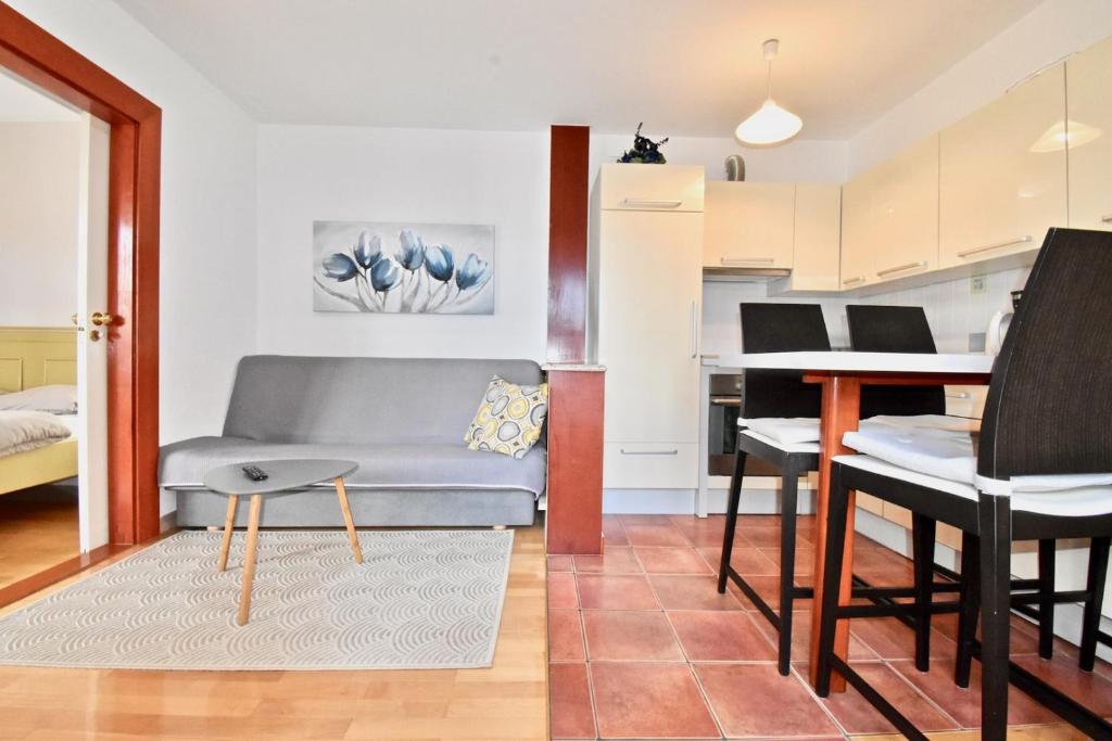 Lovely apartment few minutes from the beach photo 4