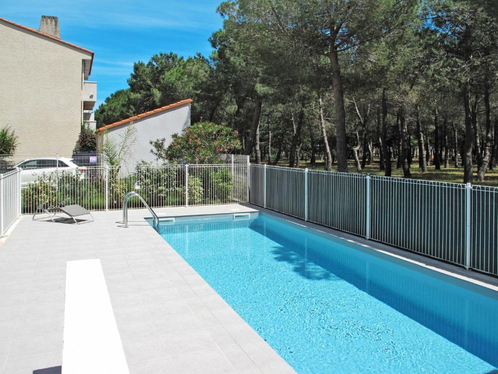 Apartment Les Pins Parasols - AGL350 by Interhome photo 1