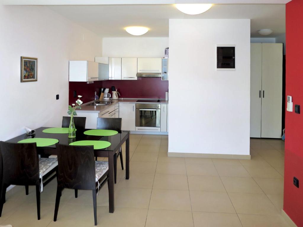 Apartment Milevoj - RAC144 by Interhome photo 4