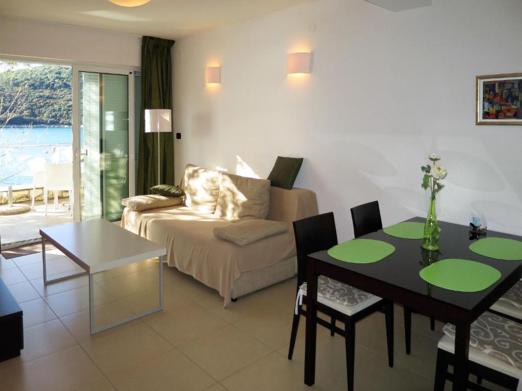 Apartment Milevoj - RAC144 by Interhome photo 3