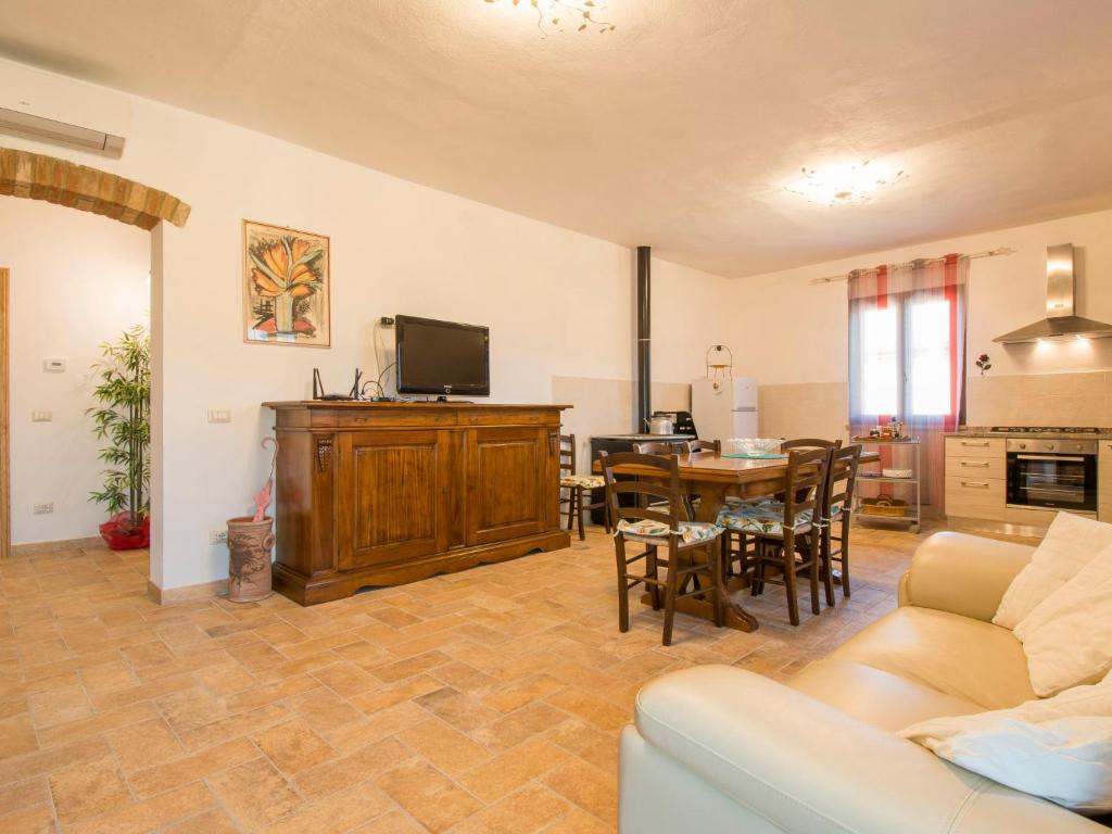 Apartment Podere Sant'Elisa-1 by Interhome photo 2