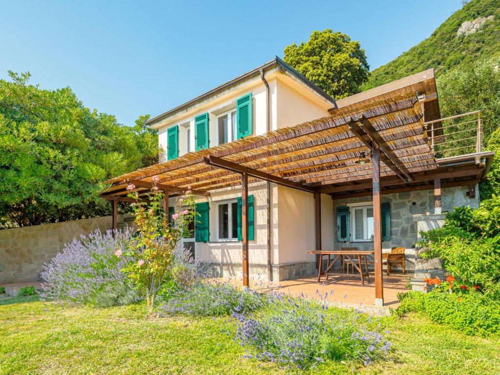 Holiday Home Villa Monilia by Interhome