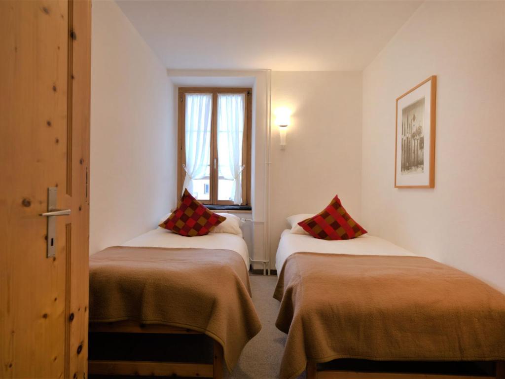 Apartment Chesa Corvatsch by Interhome photo 3
