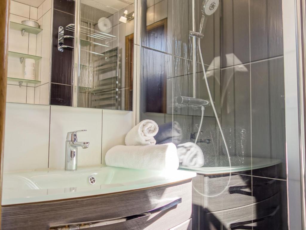 Apartment Le Prariond - Val Claret-7 by Interhome photo 4