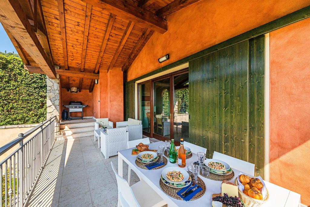 Villa Valeria con piscina by Wonderful Italy photo 2