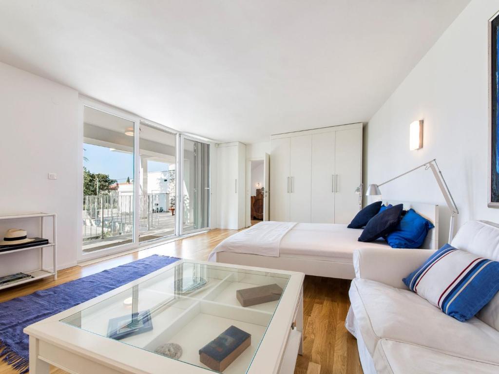 Holiday Home Aurora by Interhome photo 3