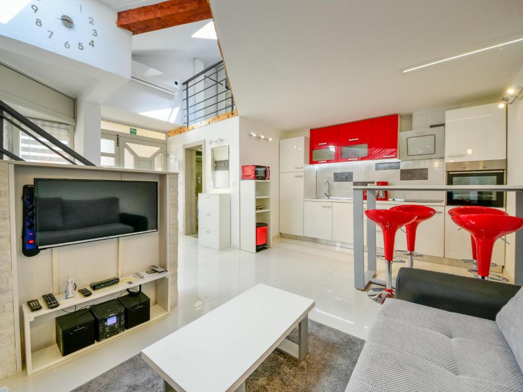 Holiday Home Lana 1 by Interhome photo 4