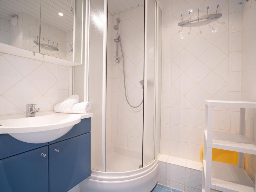 Studio Les Grandes Platières-26 by Interhome photo 4