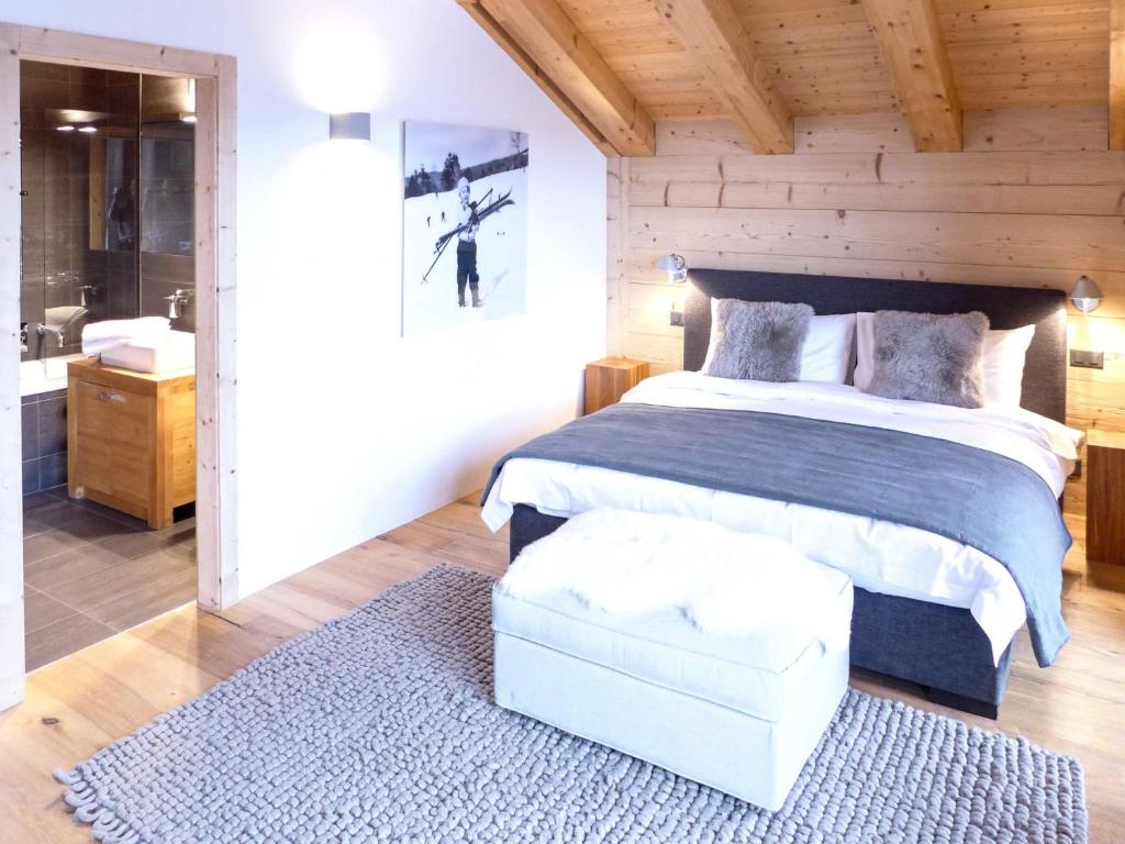 Chalet Chalet Astoria by Interhome photo 3