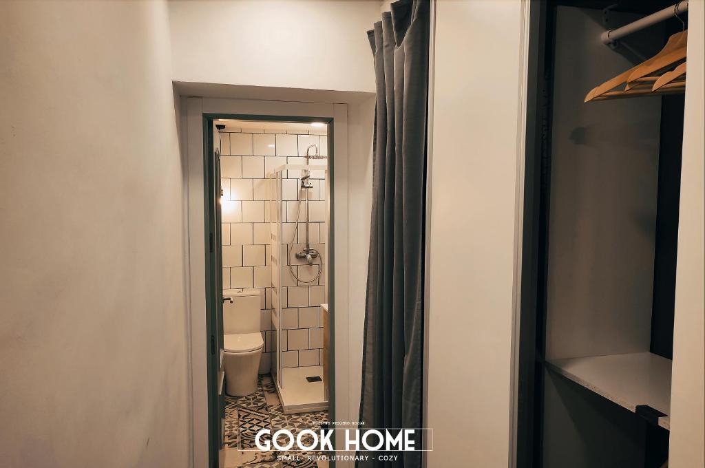 Gook Home BEACH - Tap to explore photos