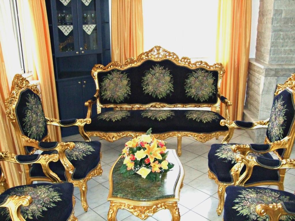 Kristallia Rooms photo 2