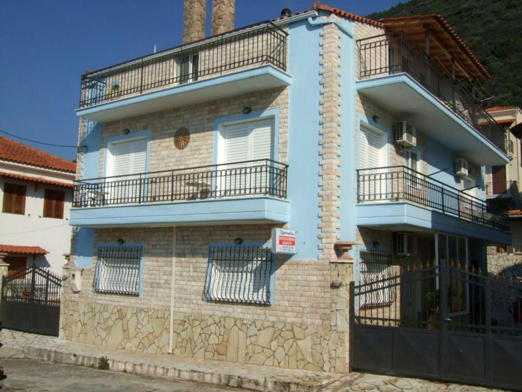 Kristallia Rooms photo 1