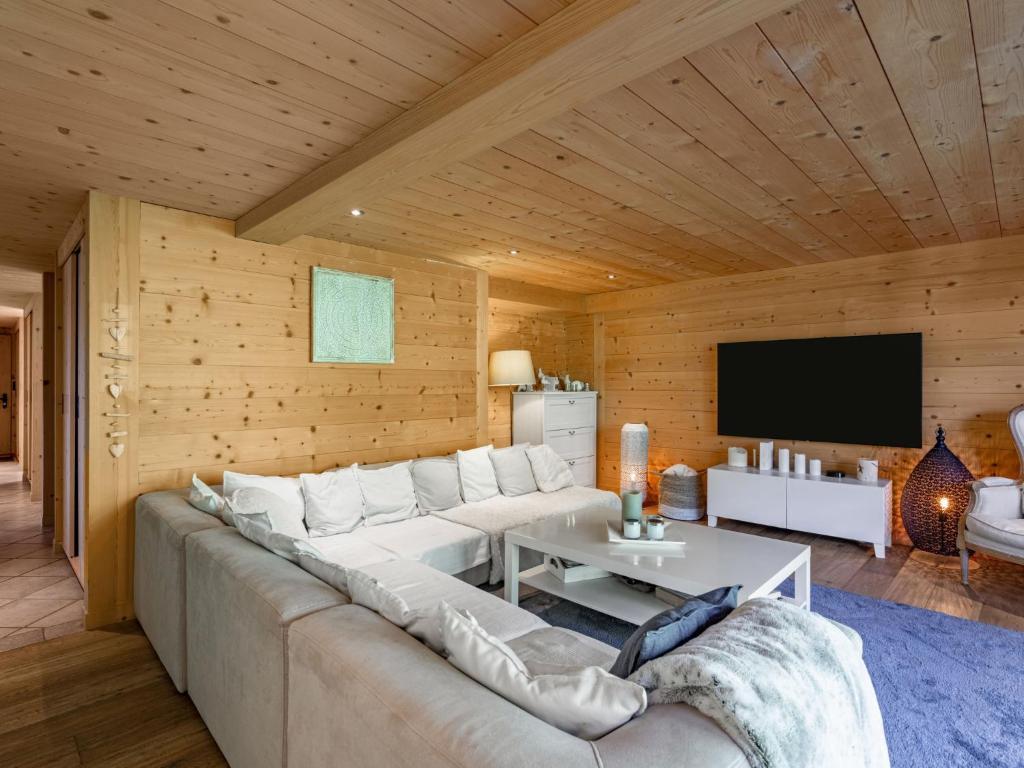 Apartment Chalet le Riad des Neiges a- Sauna by Interhome photo 1