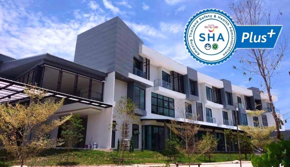 Hotel Chuan Chom The High Resort Saraburi - SHA Plus photo 1