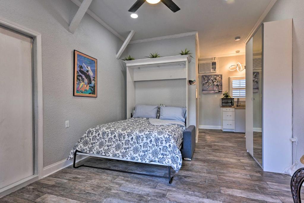 Cozy Jacksonville Studio - 10 Miles to Downtown! photo 2