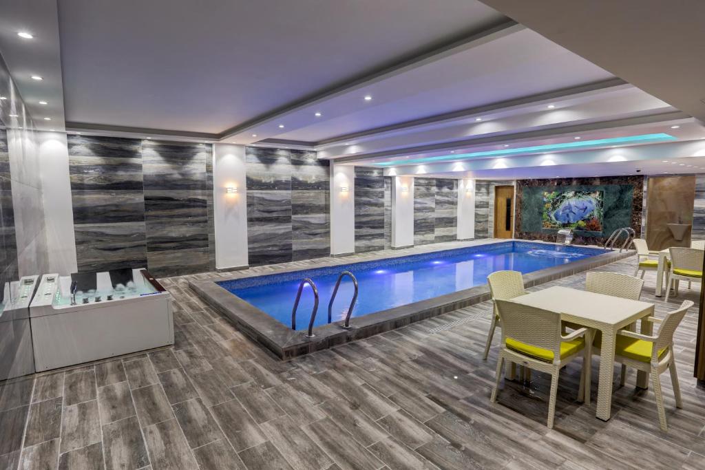 Turquoise Hotel photo 1