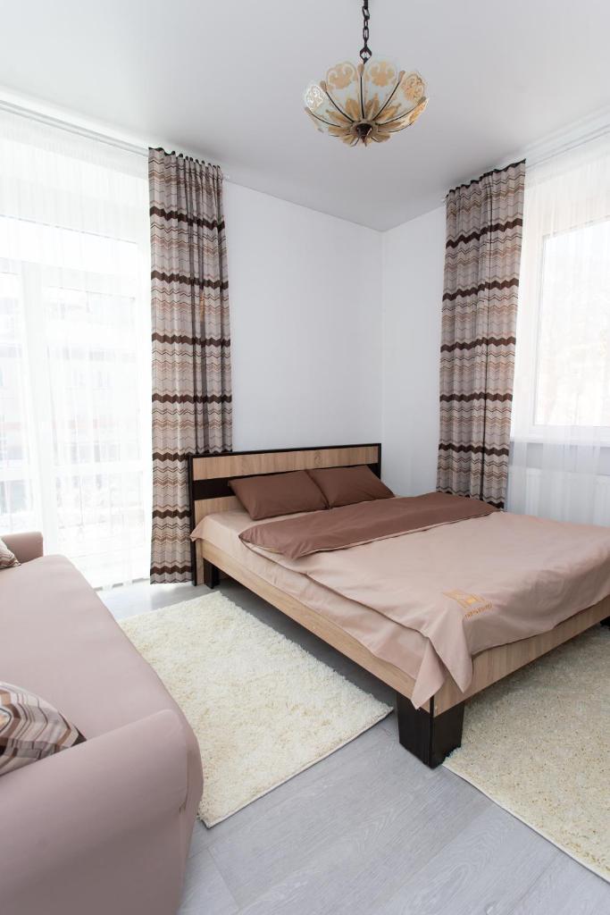 Центр. Хмельницького 6а. 2 кімнати. photo 1