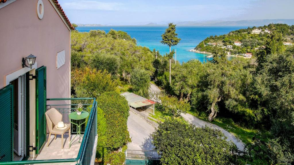 Villa Yiotta photo 3