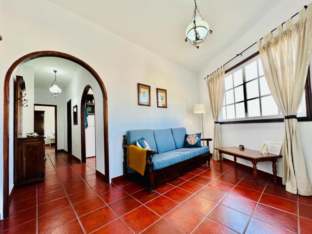 Beautiful and downtown apartment photo 4